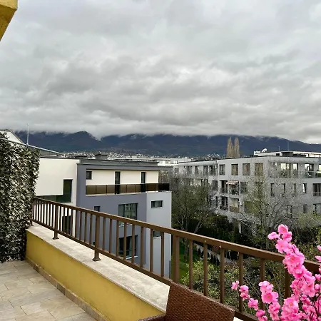 Vitosha Terrace 1br With Parking Apartment Sofia